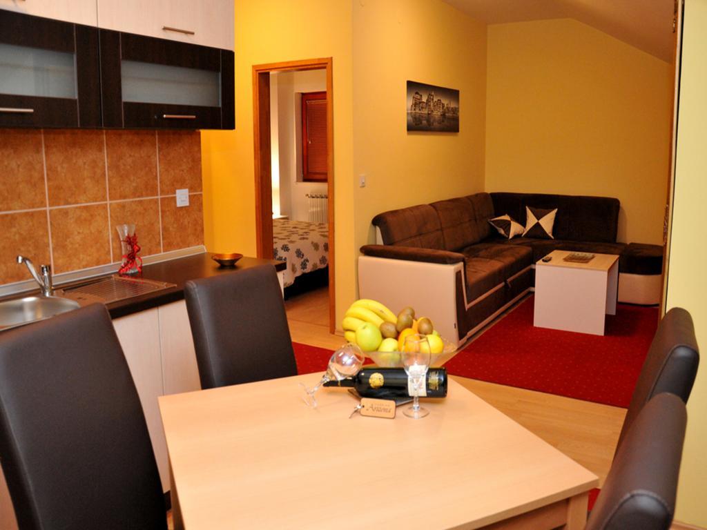 Hotel Arizona Sarajevo Lukavica Habitación foto